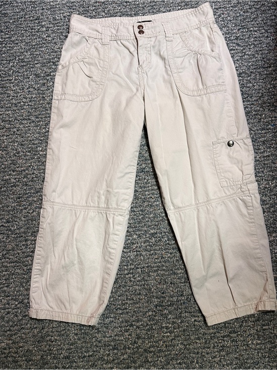 Calvin Klein Jeans Pants - Y2K Calvin Klein Jeans Cream Cargo Crop Capris Pants Mid Rise